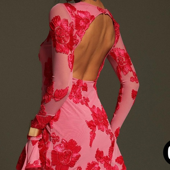 *NWT SIZE XL* Long Sleeve Backless Flower Mini Dress - Picture 3 of 13